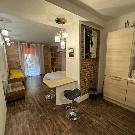 Cozy In The Heart Of Old Town Appartamento *